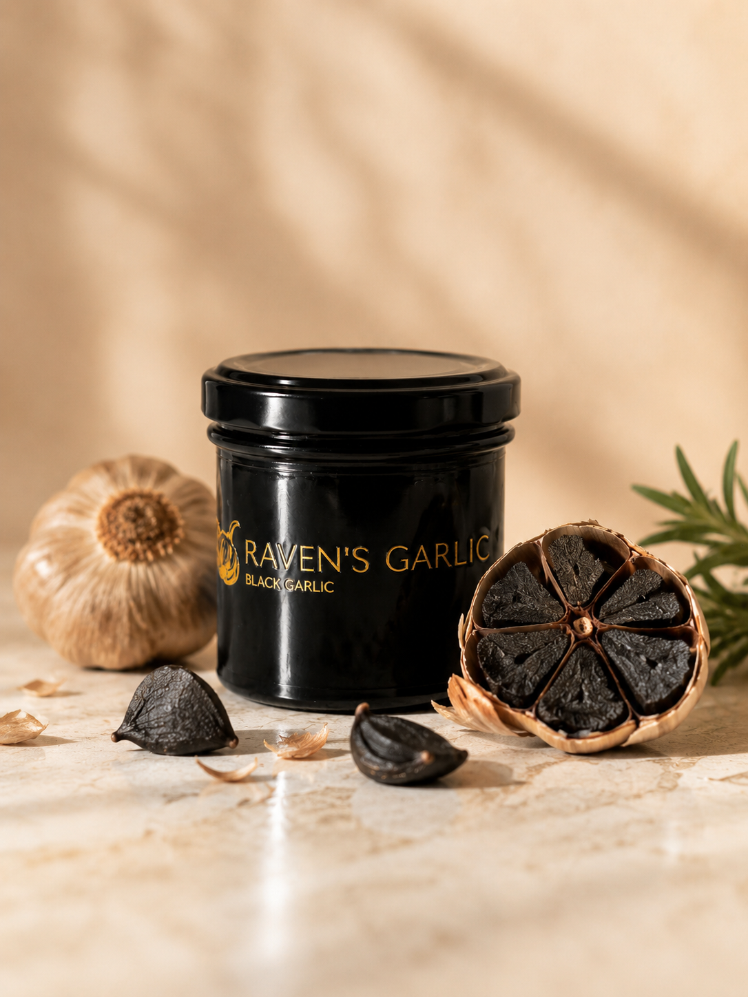 Fermentēts melnais ķiploks